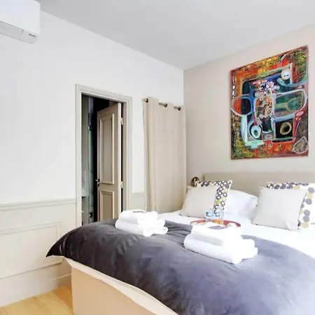 V Vast Apartment, Steps From Place Des Vosges Ac * París
