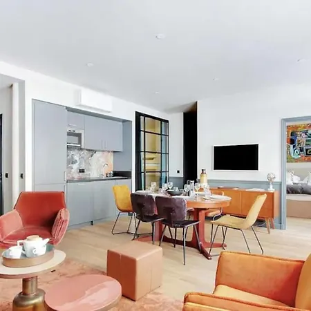 V Vast Apartment, Steps From Place Des Vosges Ac *